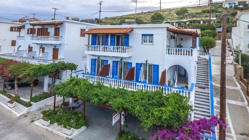 Villa George Batsíon Exterior foto